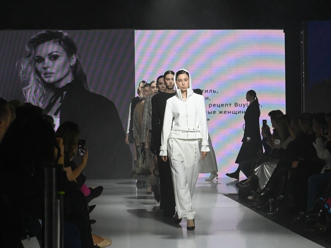 Источник: Дмитрий Емельянов / E1.RU