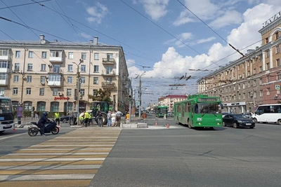 На Ленинградской площади начали обустраивать «островок безопасности»