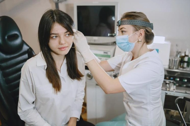 Консультацию здесь проводят бесплатно | Источник: «АудиоСлух»