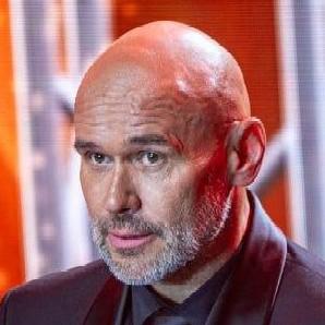<p>Максим Аверин</p>