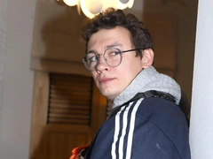 Пока Кологривый жалуется на условия содержания, Проклова непреклонна: «А какие другие полумеры могут быть?»