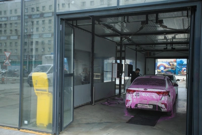 Автомойщик угнал кроссовер клиента: условный срок