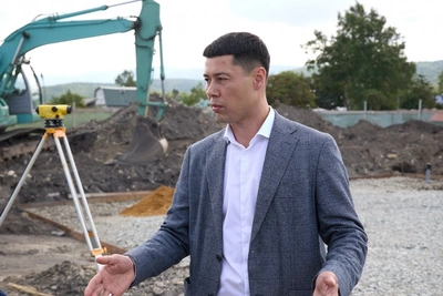 Вице-мэр Южно-Сахалинска Денис Ю уходит в отставку после проверки