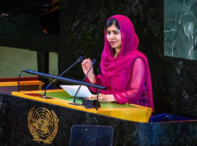 Малала Юсуфзай публично осудила талибов за 100 законов против прав женщин и призвала мусульманских лидеров вмешаться в ситуацию