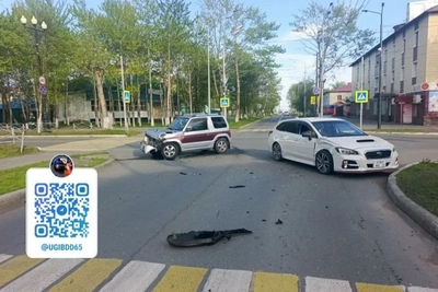 Выехал на красный: на перекрёстке в Поронайске произошло ДТП с пострадавшим