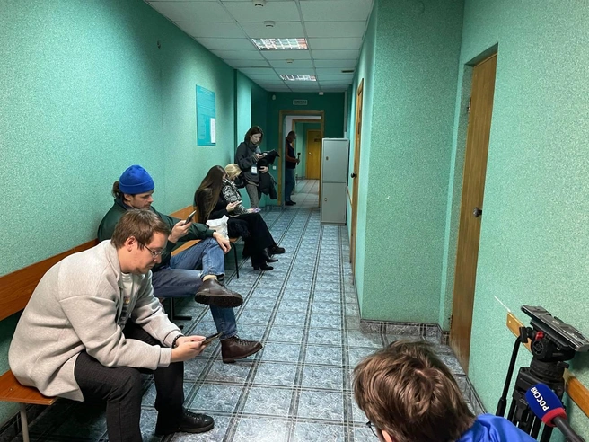 Водителю, который влетел в остановку и сбил шесть пассажиров, выбрали меру пресечения — хроника | Источник: Александр Ощепков / NGS.RU