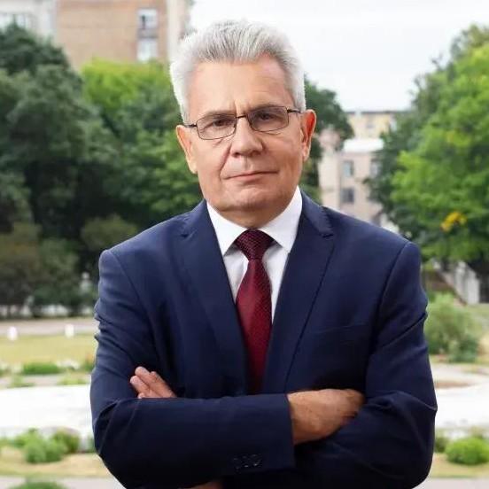 <p>Александр Сергеев</p>