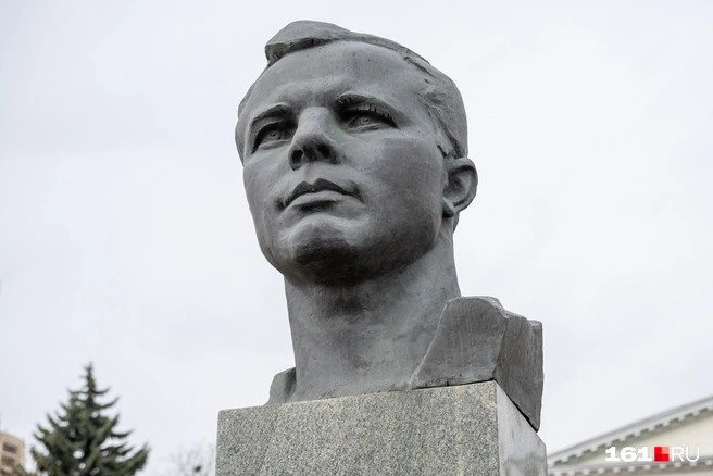 Первый бюст Гагарина установили в Ростове в 1967 году | Источник: Евгений Вдовин / 161.RU