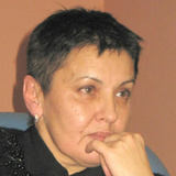 Лола Комарова