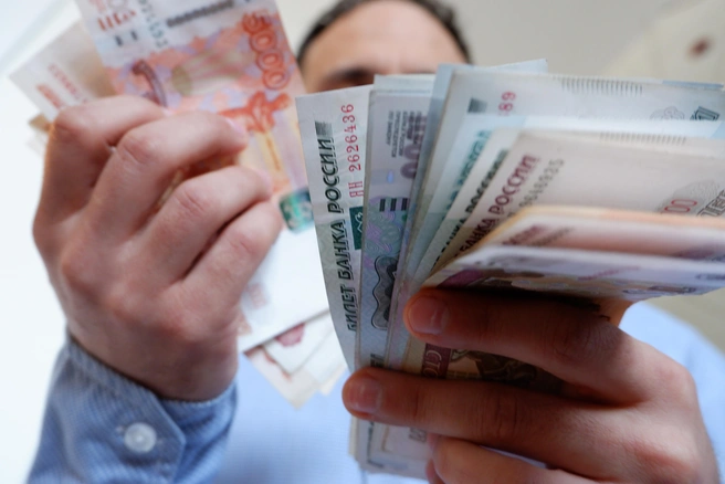 В Кузбассе оставили льготы многодетным независимо от дохода | 142.ru