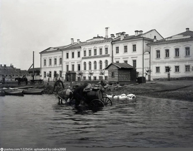 Химическая и золотосплавная лаборатория на Тарасовской набережной, 1900–1915 годы | Источник: Pastvu.com