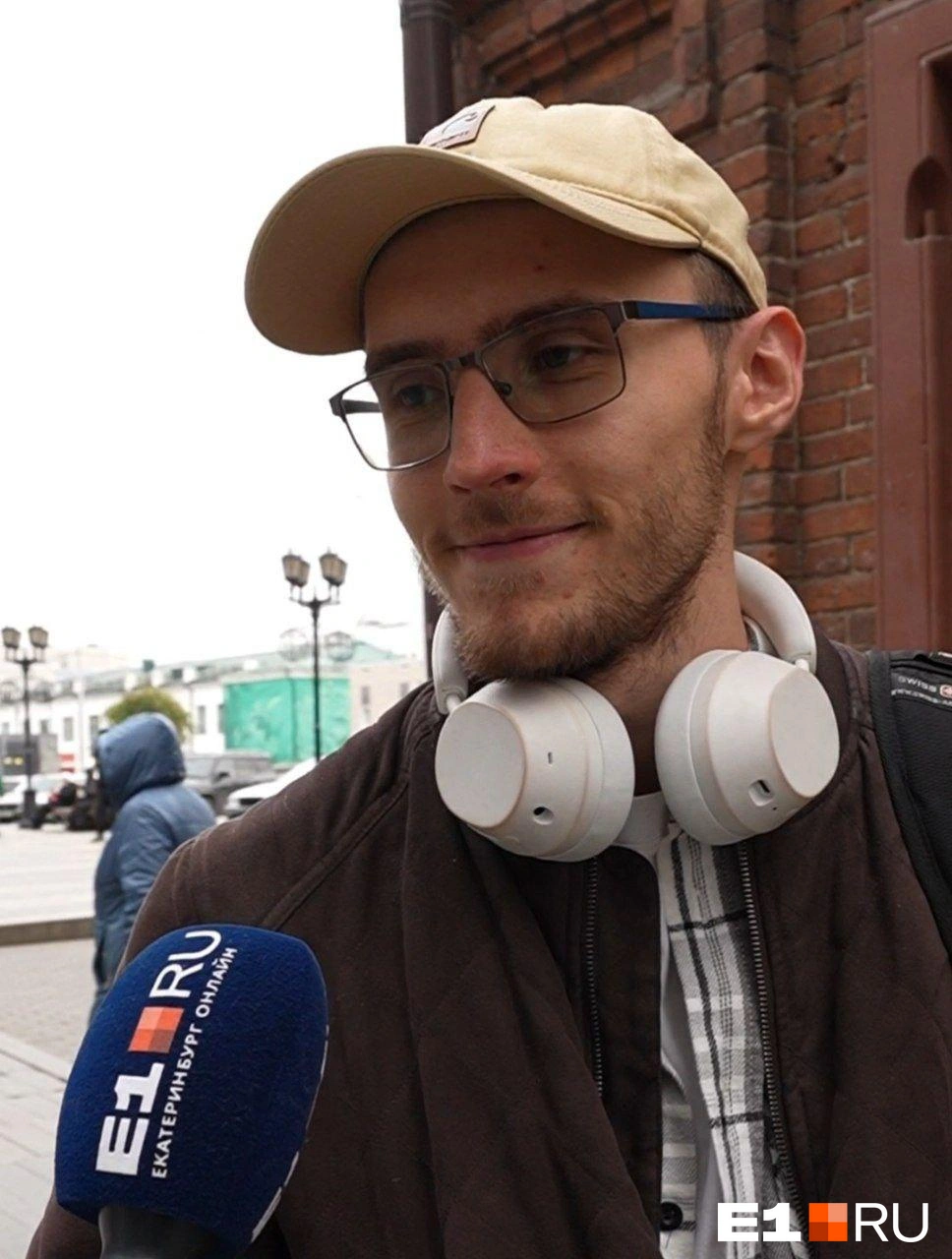Теперь проездной будет стоить не 2500 рублей, а 1500! | Источник: Анастасия Копыркина / E1.RU