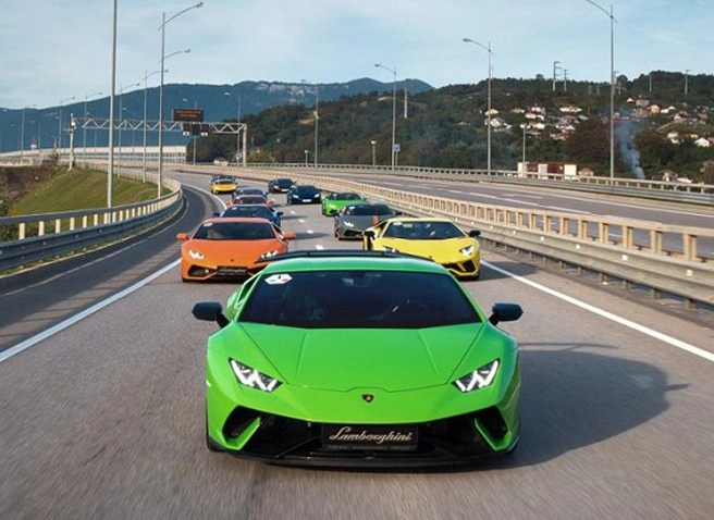 В России выросли продажи Lamborghini | ya62.ru