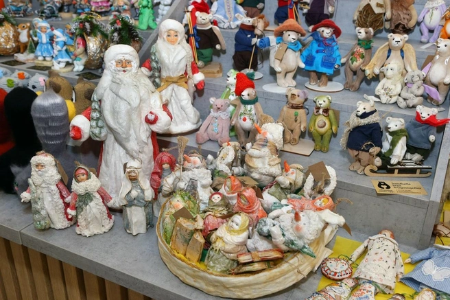 На новогоднем маркете вы найдете всё для вашего новогоднего интерьера, коллекций и самых необычных подарков | Источник: ИП Ковалева Ольга Александровна