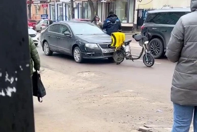 В Воронеже курьер напал на автомобилистку: заведено дело