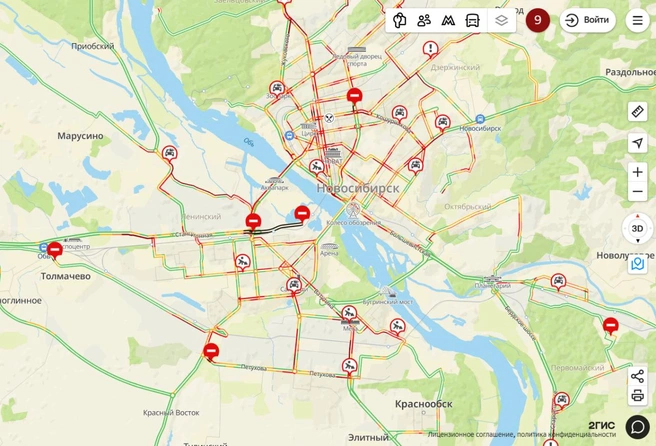 Дороги окрасились в красный цвет | Источник: 2ГИС
