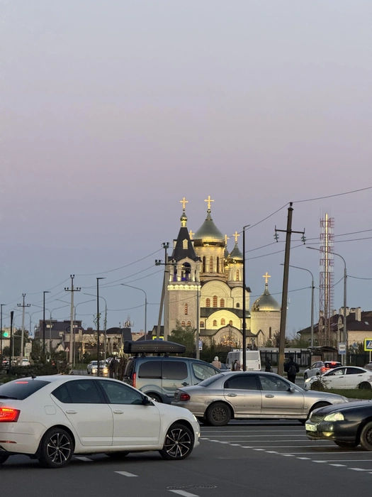 Закатные краски на юге Ставрополя | Источник: Фото из личного архива Захаровой Габриеллы