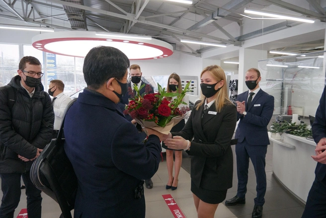 Еще один повод для гордости: на протяжении 9 лет KIA остается лидирующей маркой среди всех иностранных автомобильных брендов в России | Источник: дилерский центр «Авто Бизнес Центр Групп»