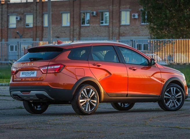 В сети появились новые фото универсала Lada Vesta в топовой комплектации | ya62.ru