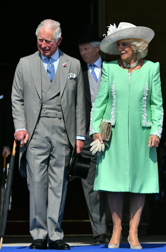 Неожиданно: зачем принц Чарльз хранит лоскуты от своих костюмов