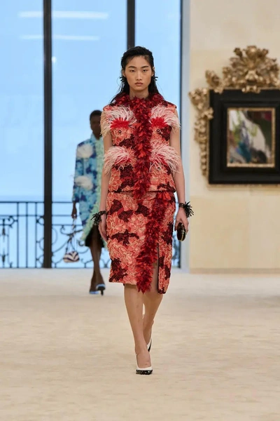 Chanel Cruise 2028 Довиль қаласында: Матье Блазидің екінші круиз топтамасы туралы не белгілі | marieclaire.kz