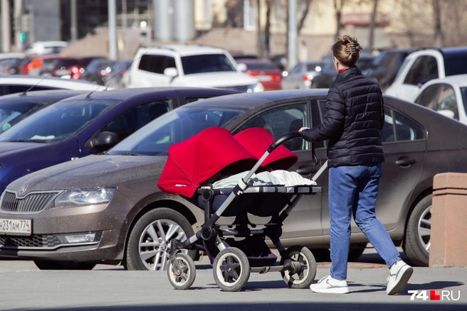 Пособие выплачивается до полутора лет | Источник: Екатерина Тычинина / 74.RU