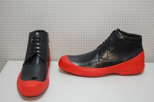 Сбор заказов. Яркие резиновый гало...