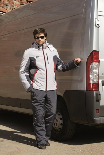 Распродажа мужских курток, костюмо...