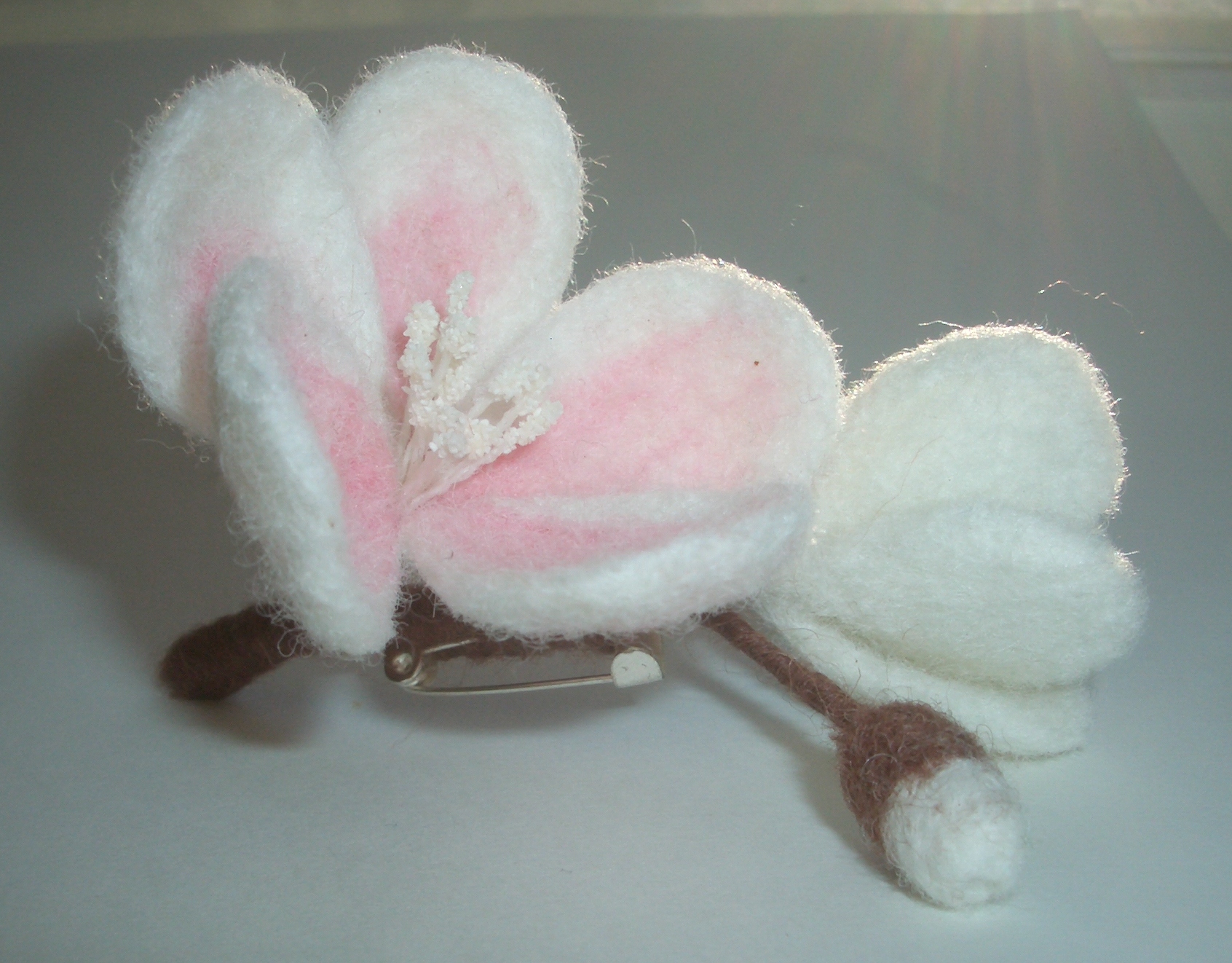 МК БРОШЬ НА КАРКАСЕ на примере цве...