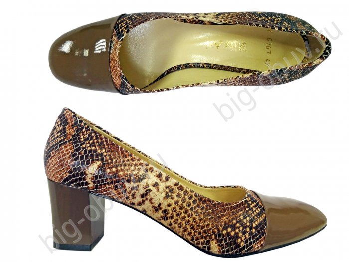 Женская обувь больших нестандартны...