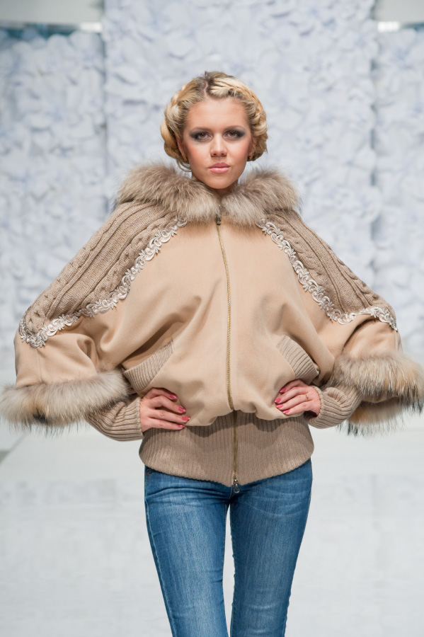 Сбор заказов. Верхняя женская одеж...