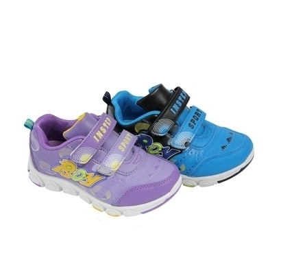 Сбор заказов. Детской обуви много...