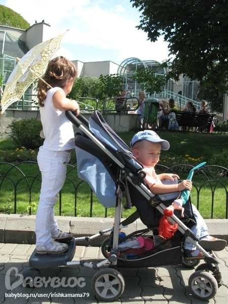 Подножки и второе сидение к коляск...