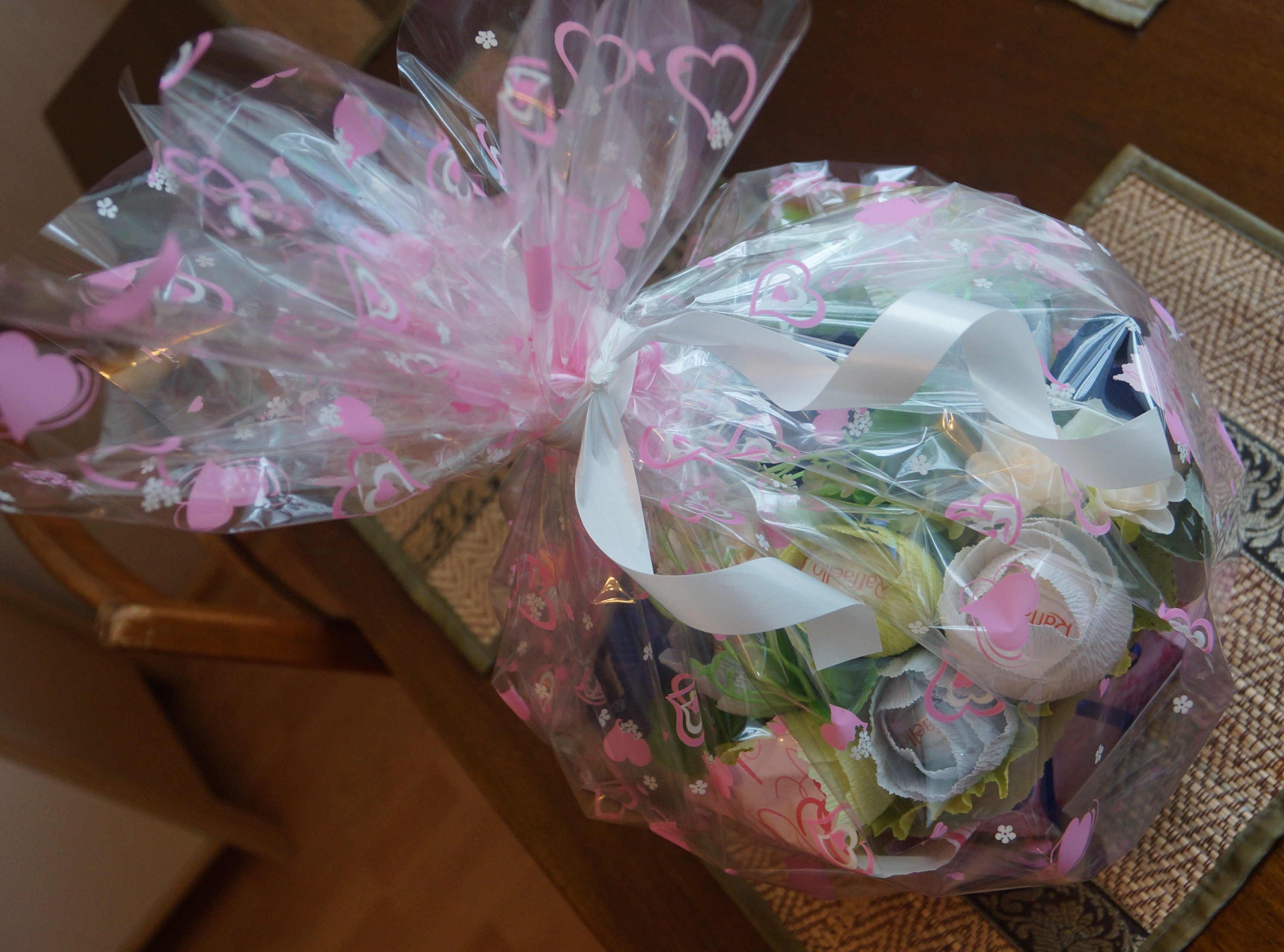 Очень красивый и эффектный букет и...