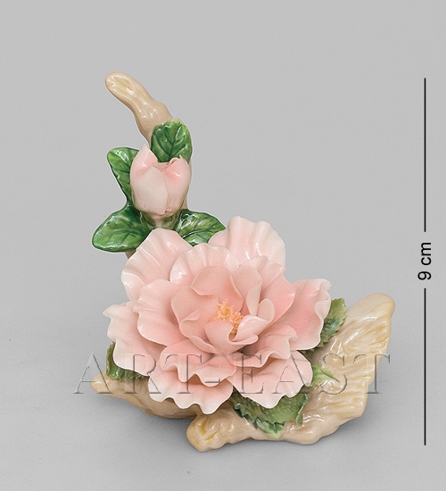 [red] 
Изящные декоративные предме...