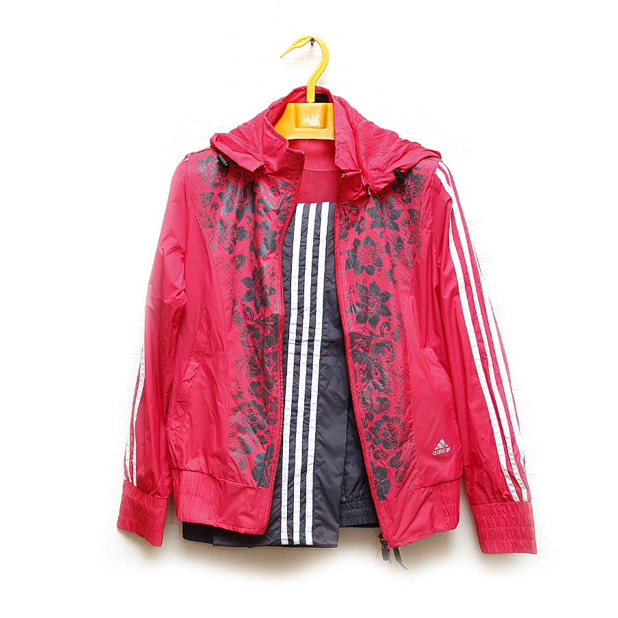 ���� �������. ������ ���������� ������� Adidas (�����) �� 550 ���. � �� 650 ���. ���� ������ �������.������� 42-50.����