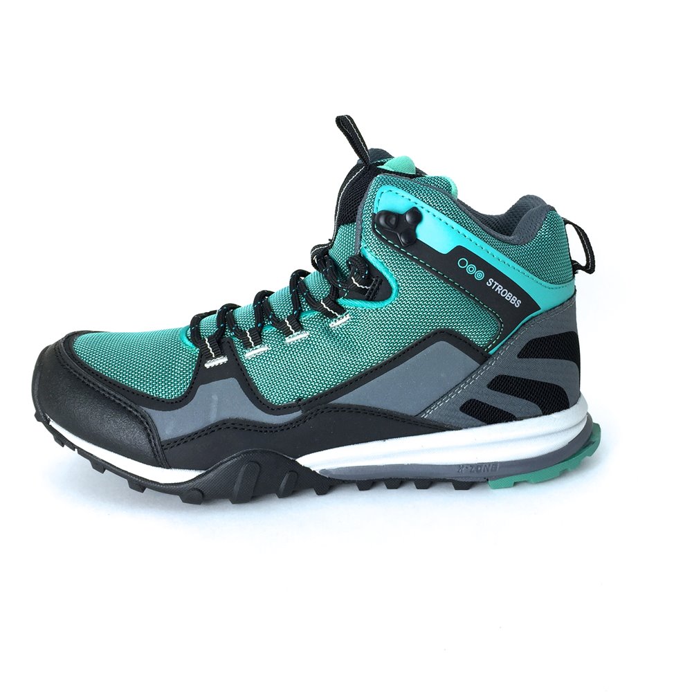 ���� �������. ������� � ������� ��������� Anta � Strobbs �� 700 ���, ��� ���� -7