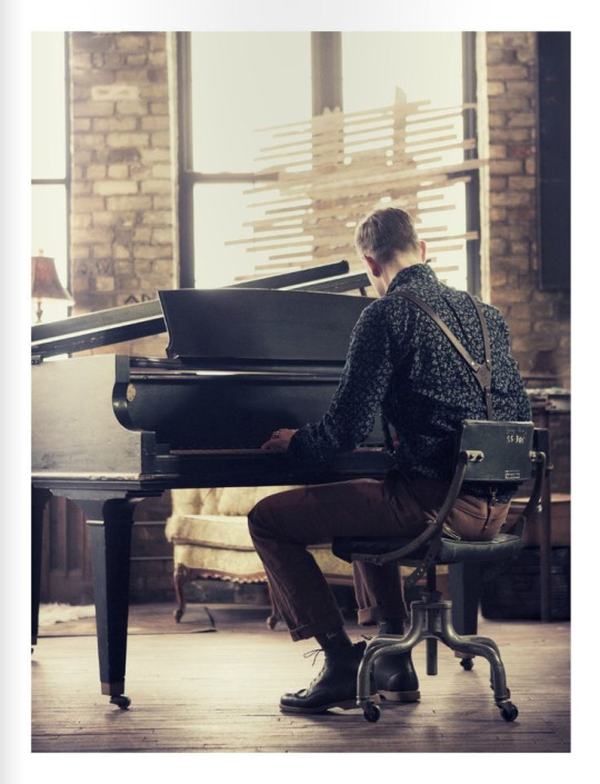 �� ���, ���, ���...