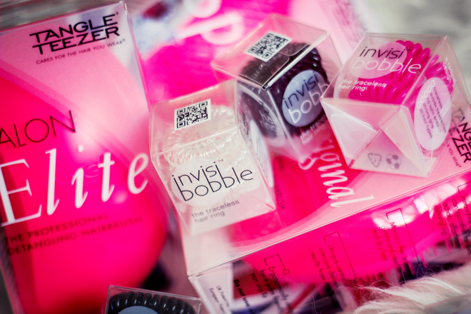 ���� �������. Tangle Teezer, ������� ��� ����� Invisibobble, ����� Beauty Blender , � ����� �������� ���������
