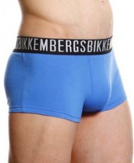 ���� �������-5. Bikkembergs - �������� �����) �������� ���������� ������, ���� ���������� ����. Calvin Klein �� ����