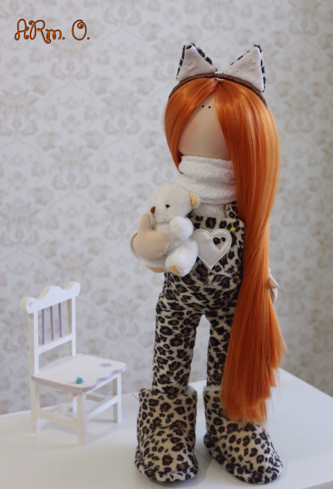 �������