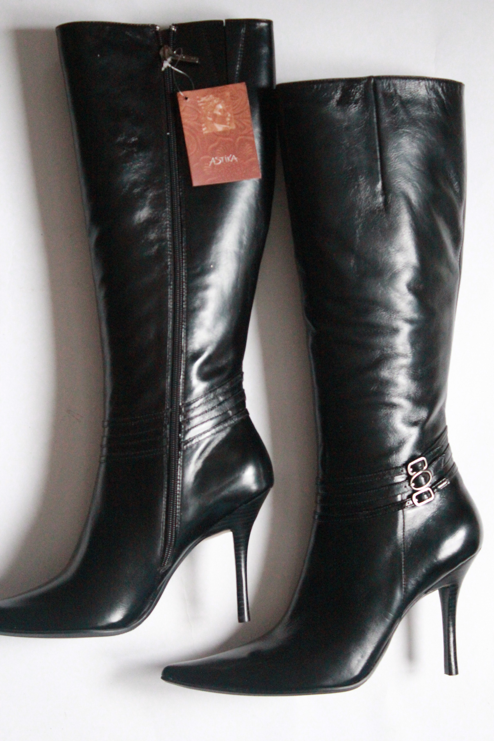 ����� ����� ������� ������� �� ����-������ ����.