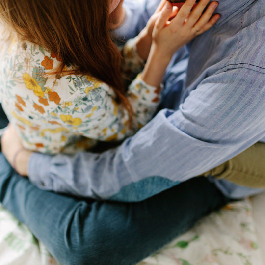 ������� ���������� � ��������... 1.01^365 = 37.8 ��� 0,99^365 = 0,03