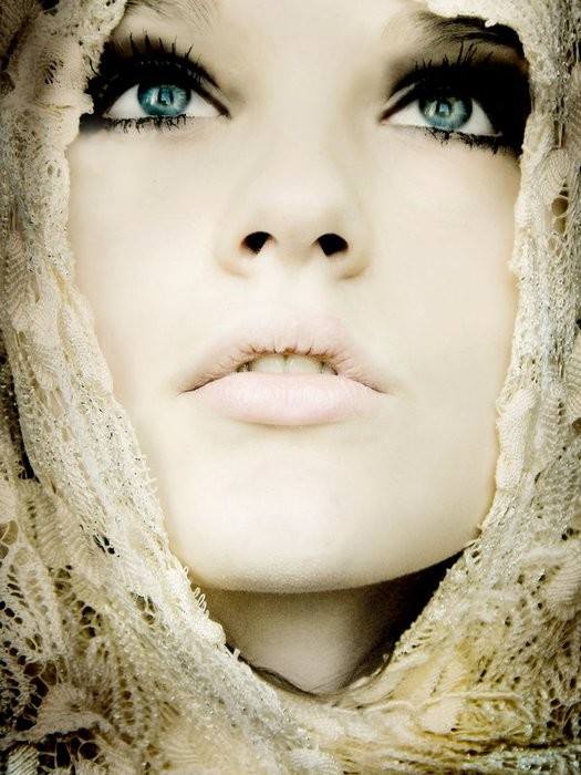 � �� ���!