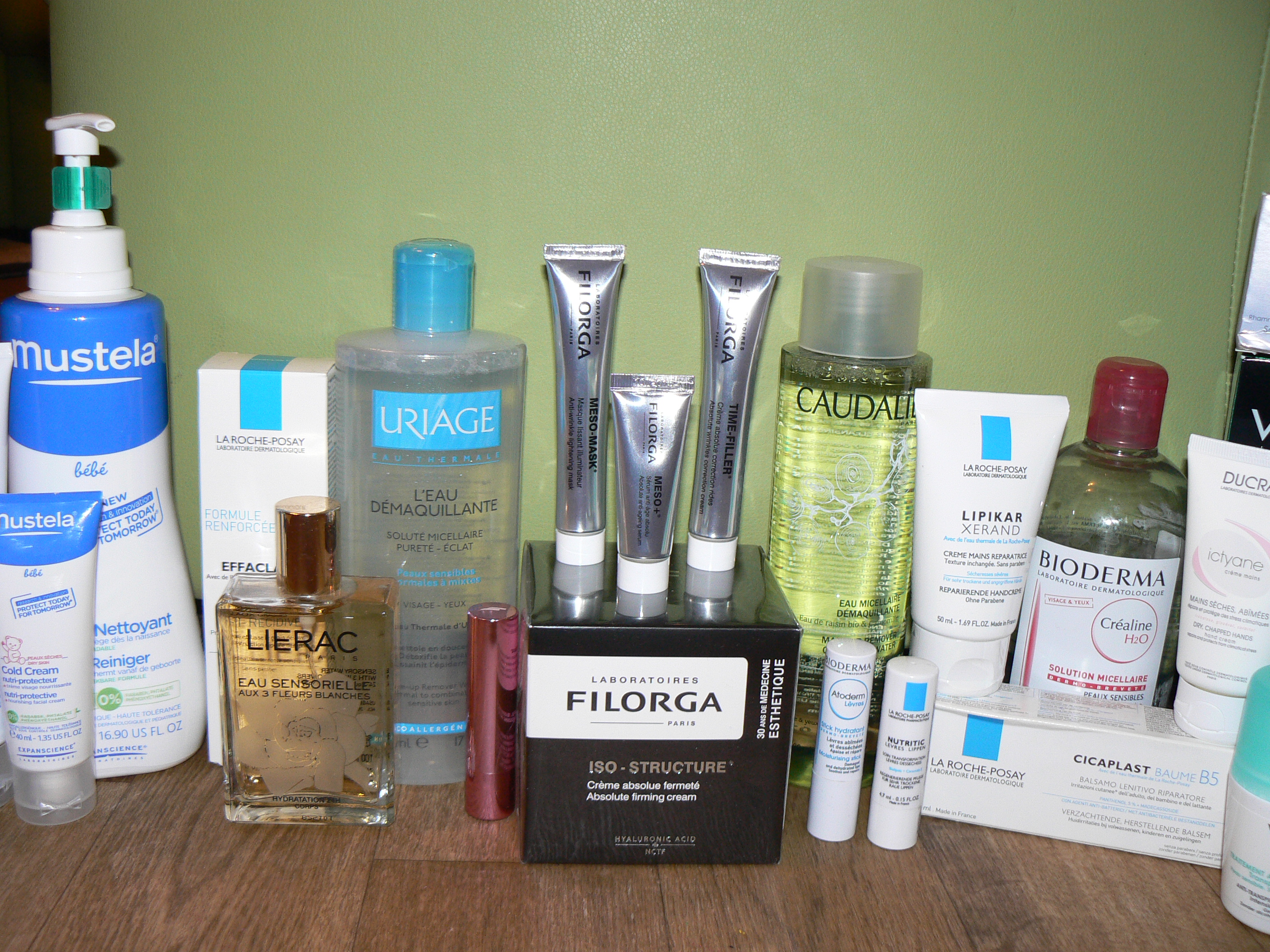 �������. -------------------->>>>> Vichy, Mustela, La Roche Posay, Avene, Weleda, Filorga, Lierac, Uriage, Bioderma