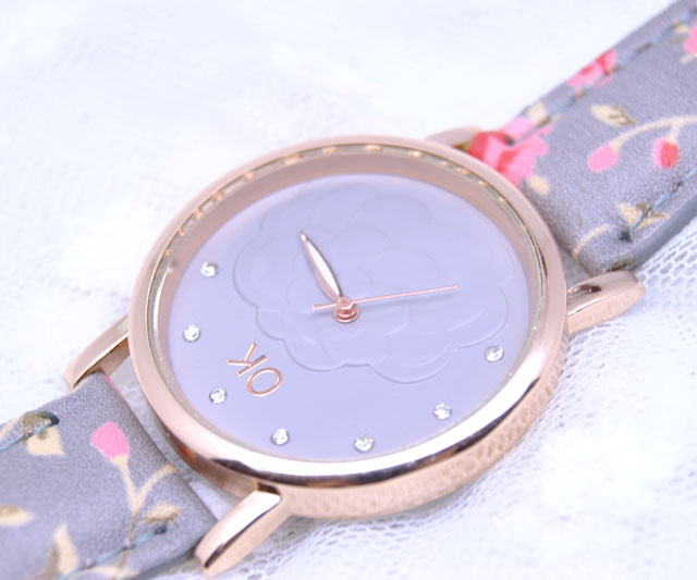 ������� ������ �� 150 ���. ������� - �������, ��������, ����. ����� ������ ���� �� ����� Michael Kors