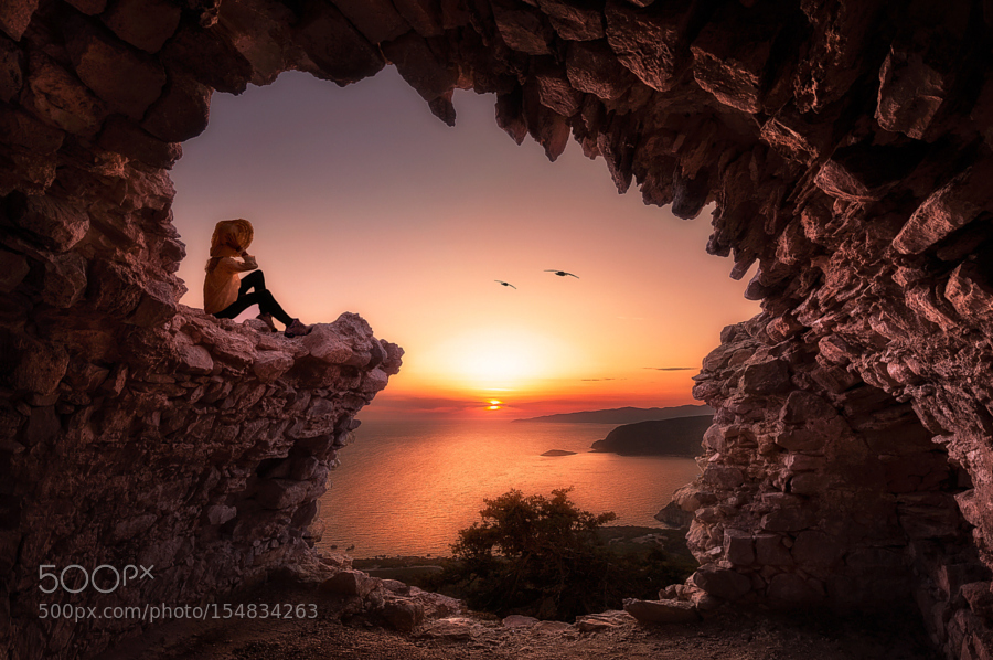 ��������� ���������� ������ � �����, ������������ ������� � ���. (�) ��� ��� �����