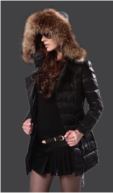 ������������ MONCLER