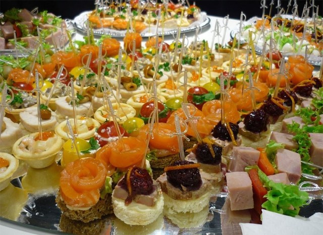 КАК ВСТРЕЧАТЬ 2017 ГОД - ГОД ПЕТУХА КАК ВСТРЕЧАТЬ 2017 ГОД - ГОД ПЕТУХА