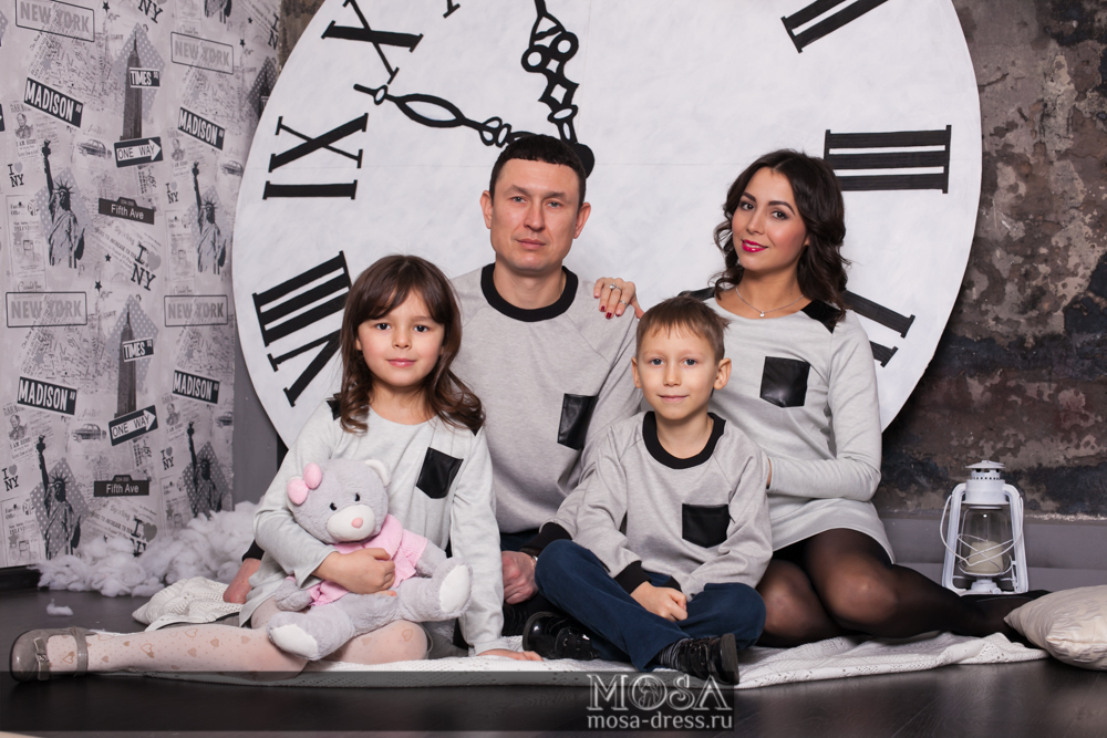 ���� �������.  Family Look �� �� M*o*s*�. ���������� ������ ��� ���� �����(����, �����, ����, �������). �������� ����������� ������ ��� ���������� ���! ������ ��� ����������, ��������� � ������ �� ������ ����. �������� ����! ��� �����!